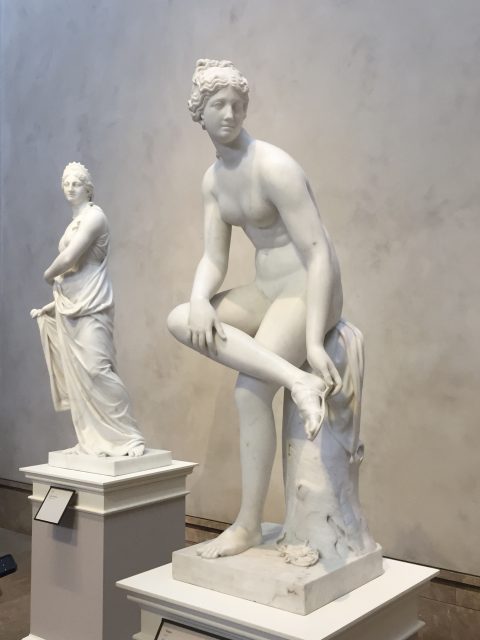 Now We Live In&nbsp;Versailles